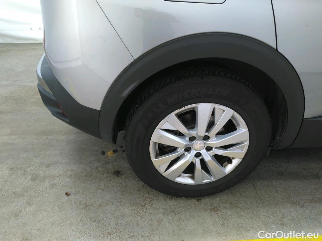  Peugeot  3008  Active Business 1.5 HDi 130CV BVA8 E6dT #25