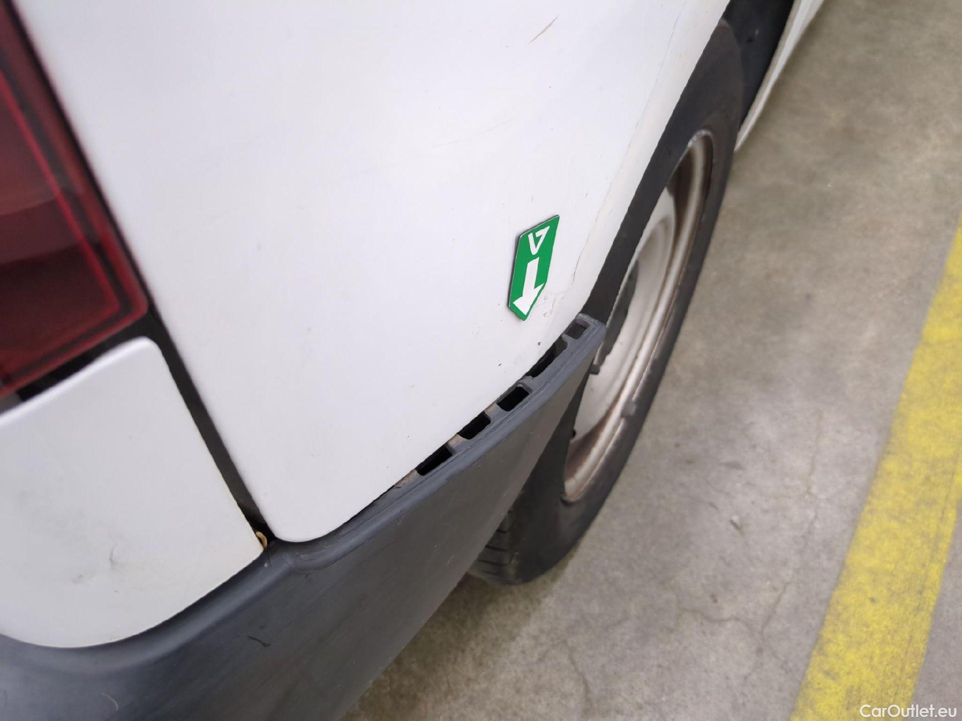  Citroen  Berlingo  Fourgon Club L1 (Court) 1.6 BlueHDi 100CV BVM5 E6 #57