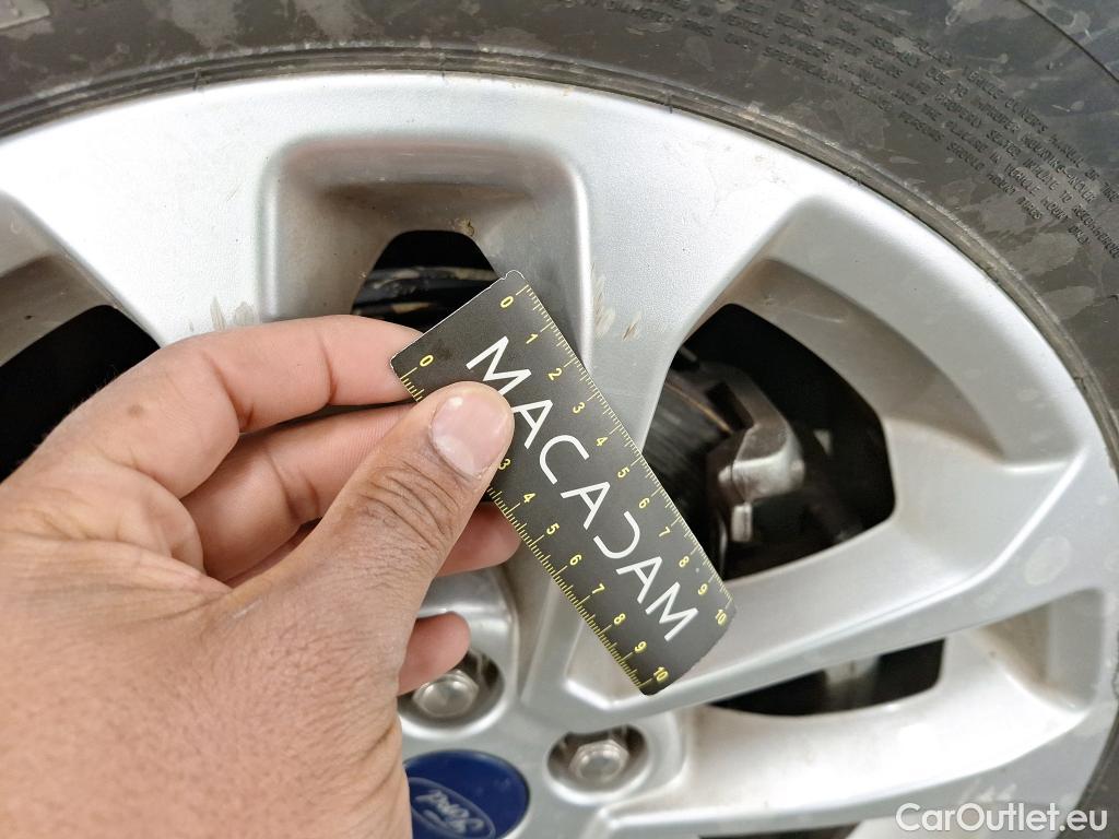  Ford  Kuga  Titanium Hybrid 2.5 190CV BVA6 E6dT #30