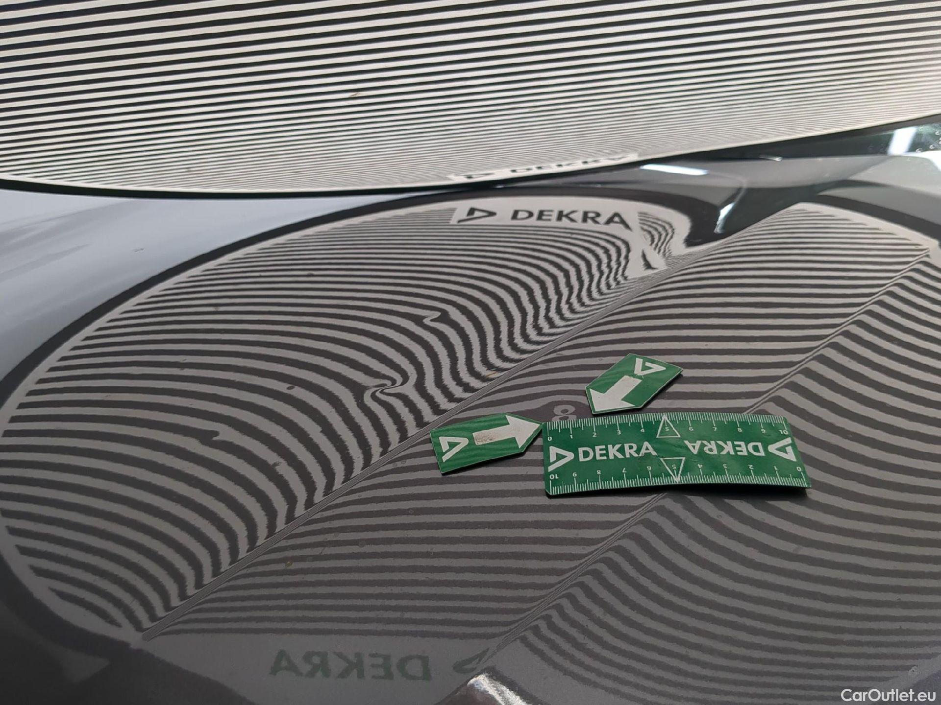  Renault  Captur  II Evolution 1.6 E-TECH Hybrid 145CV BVA6 E6d #10