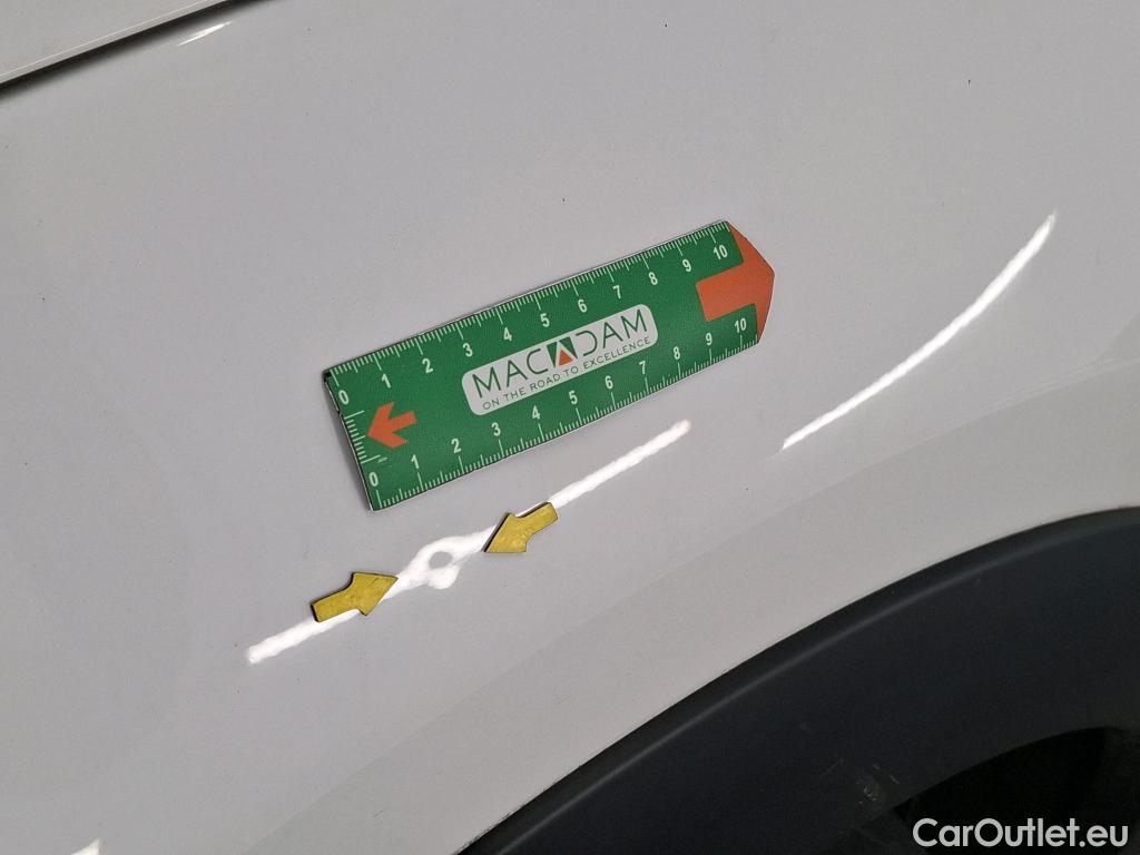  Citroen  C3 CITROEN  / 2016 / 5P / Berline PureTech 110 S&S BVM Feel #16