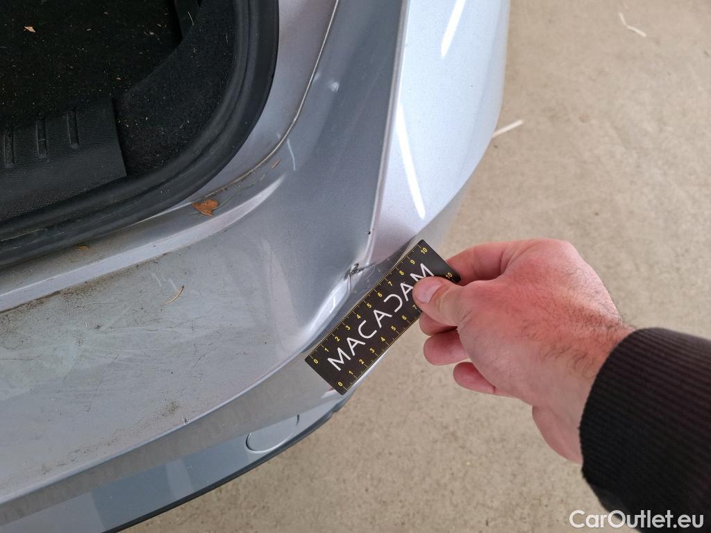  Seat  Leon SEAT  Sportstourer / 2020 / 5P / Break 2.0 TDI 150 DSG S&S Style Business #2