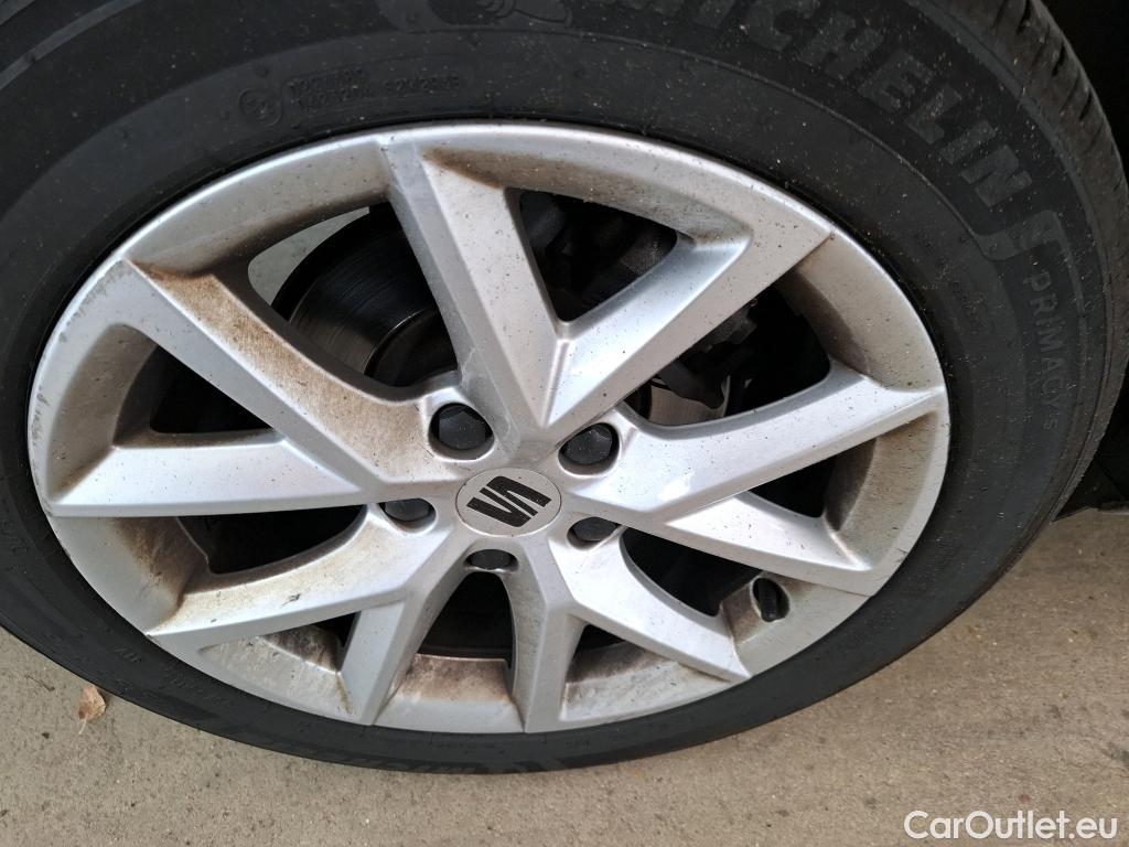  Seat  Leon SEAT  Sportstourer / 2020 / 5P / Break 2.0 TDI 150 DSG S&S Style Business #21