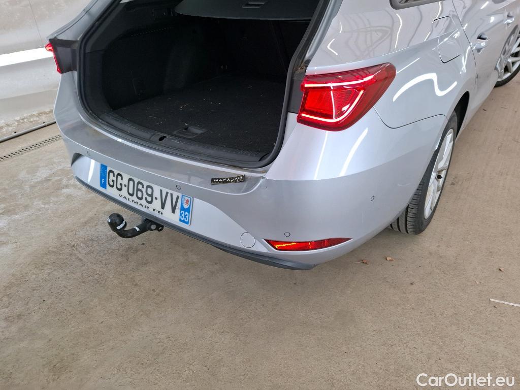  Seat  Leon SEAT  Sportstourer / 2020 / 5P / Break 2.0 TDI 150 DSG S&S Style Business #1