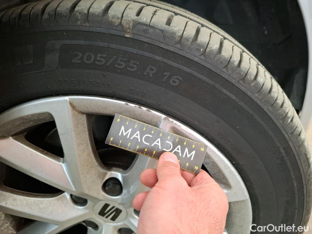  Seat  Leon SEAT  Sportstourer / 2020 / 5P / Break 2.0 TDI 150 DSG S&S Style Business #28