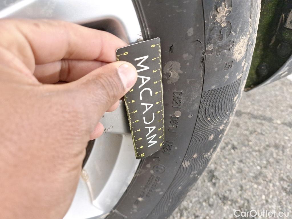  Ford  Kuga  Titanium Hybrid 2.5 190CV BVA6 E6dT #10