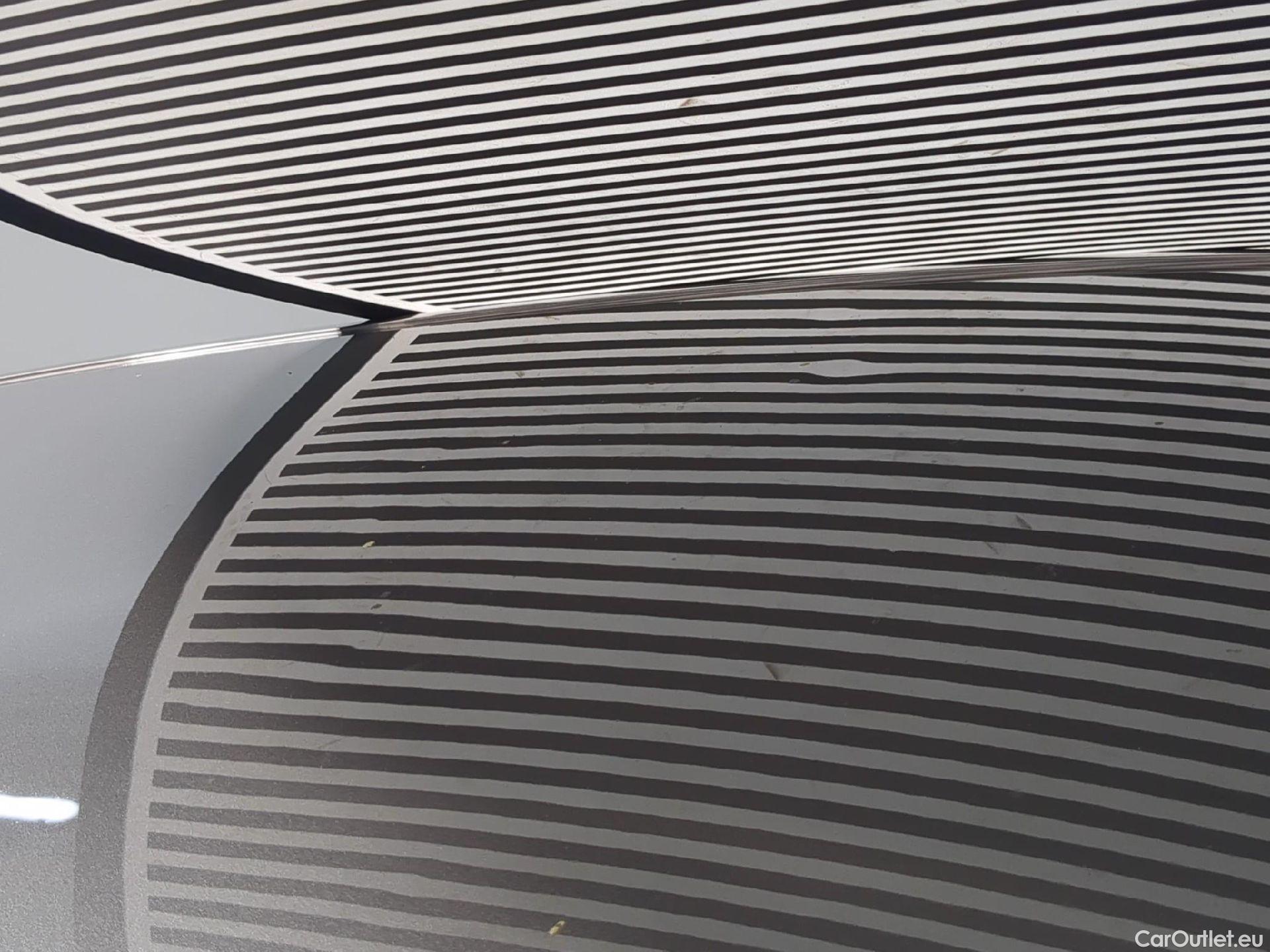  Renault  Captur  II Evolution 1.6 E-TECH Hybrid 145CV BVA6 E6d #1