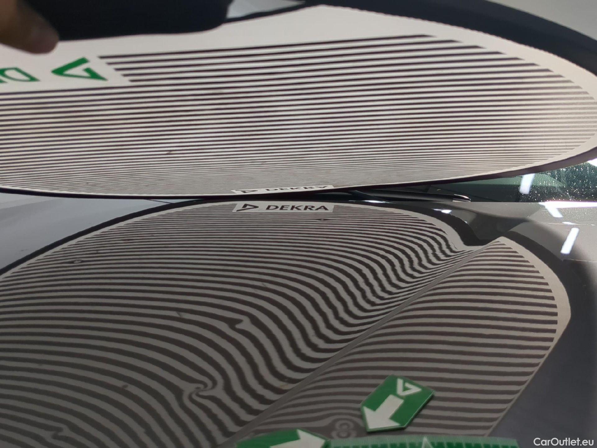  Renault  Captur  II Evolution 1.6 E-TECH Hybrid 145CV BVA6 E6d #12