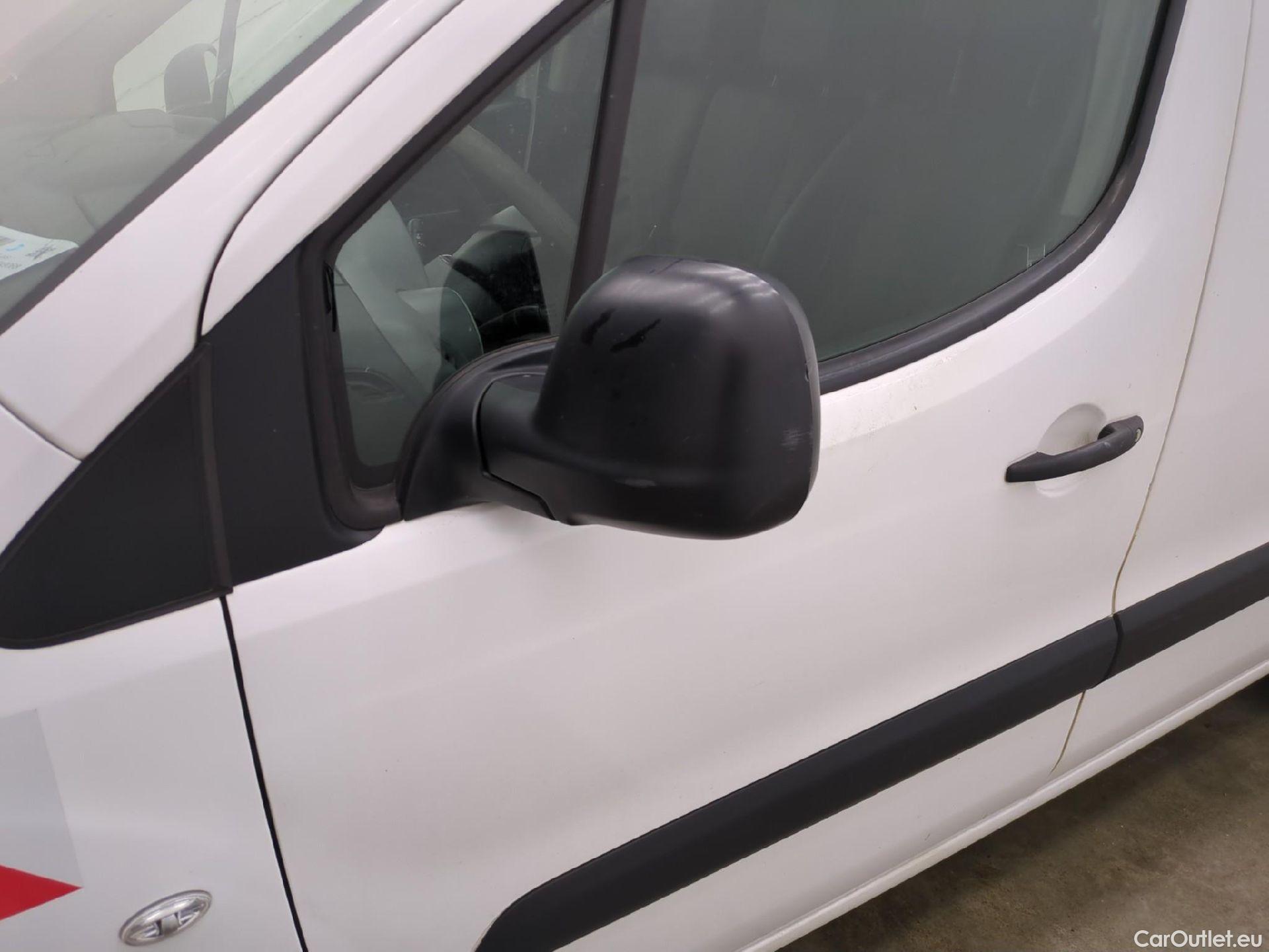  Citroen  Berlingo  Fourgon Club L1 (Court) 1.6 BlueHDi 100CV BVM5 E6 #5