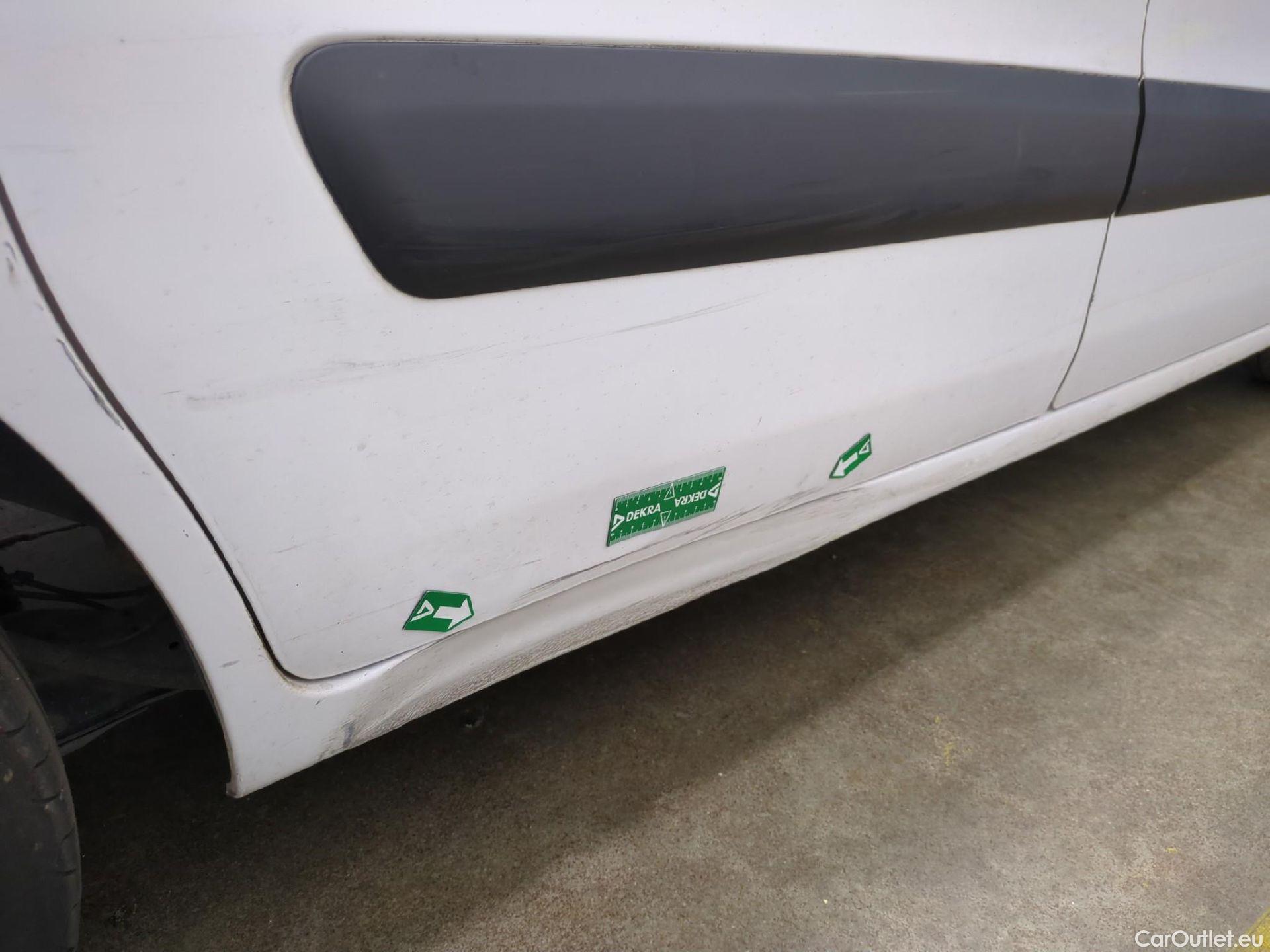  Citroen  Berlingo  Fourgon Club L1 (Court) 1.6 BlueHDi 100CV BVM5 E6 #23