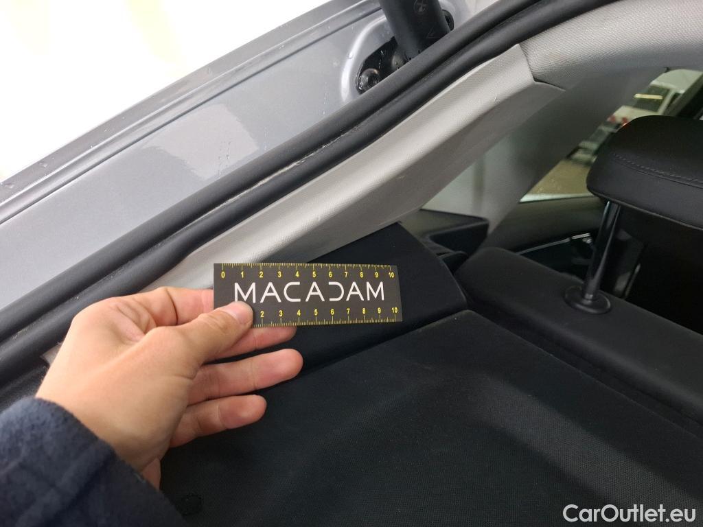  Audi  Q3  35 TDI Design luxe 2.0 TDI 150CV BVA7 E6d #23