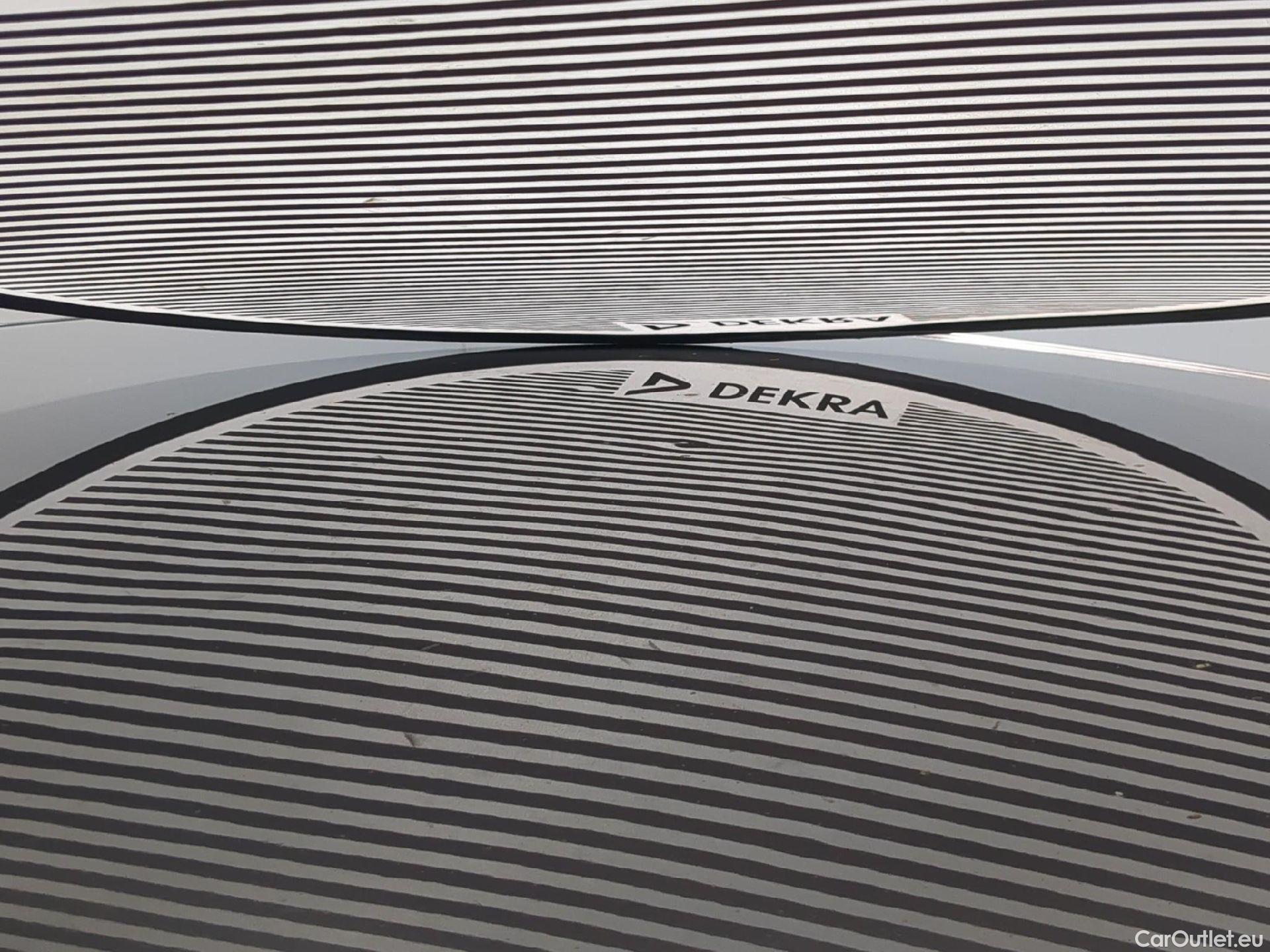  Renault  Captur  II Evolution 1.6 E-TECH Hybrid 145CV BVA6 E6d #7