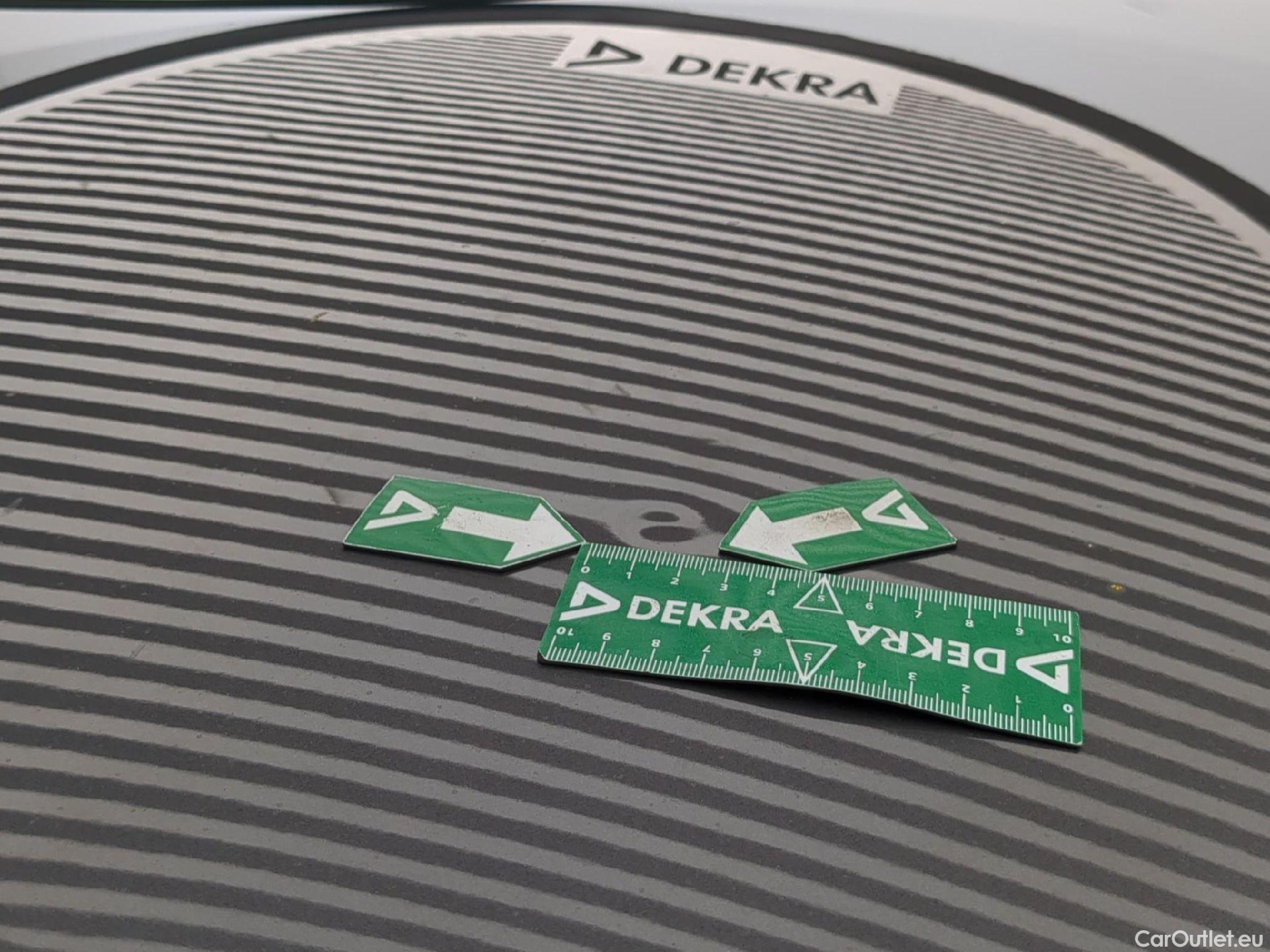  Renault  Captur  II Evolution 1.6 E-TECH Hybrid 145CV BVA6 E6d #3