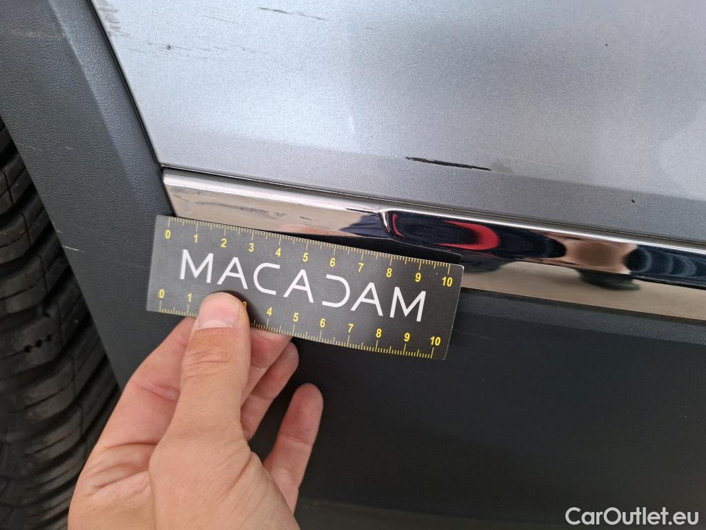  Volkswagen  Tiguan VOLKSWAGEN  Allspace / 2017 / 5P / SUV 2.0 TDI 150 DSG7 Carat Exclusive #29