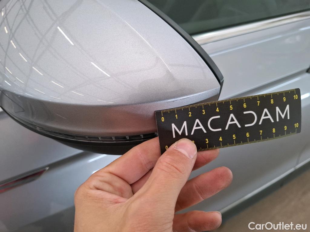  Volkswagen  Tiguan VOLKSWAGEN  Allspace / 2017 / 5P / SUV 2.0 TDI 150 DSG7 Carat Exclusive #78