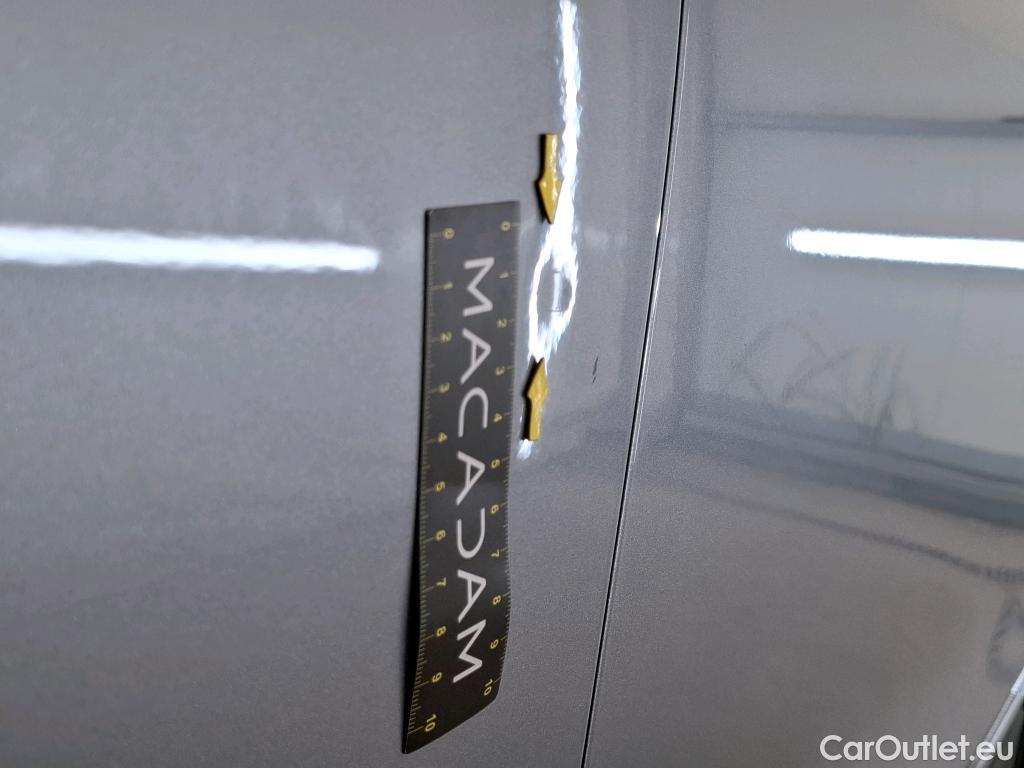  Volkswagen  Tiguan VOLKSWAGEN  Allspace / 2017 / 5P / SUV 2.0 TDI 150 DSG7 Carat Exclusive #54