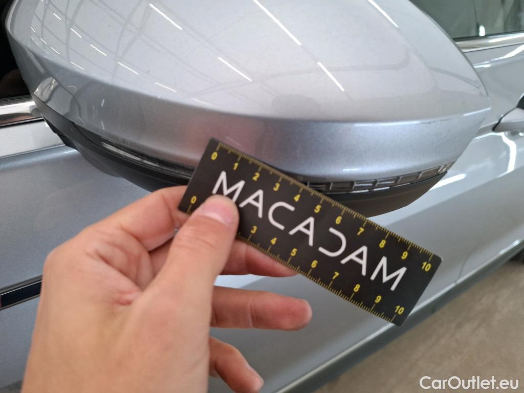  Volkswagen  Tiguan VOLKSWAGEN  Allspace / 2017 / 5P / SUV 2.0 TDI 150 DSG7 Carat Exclusive #77