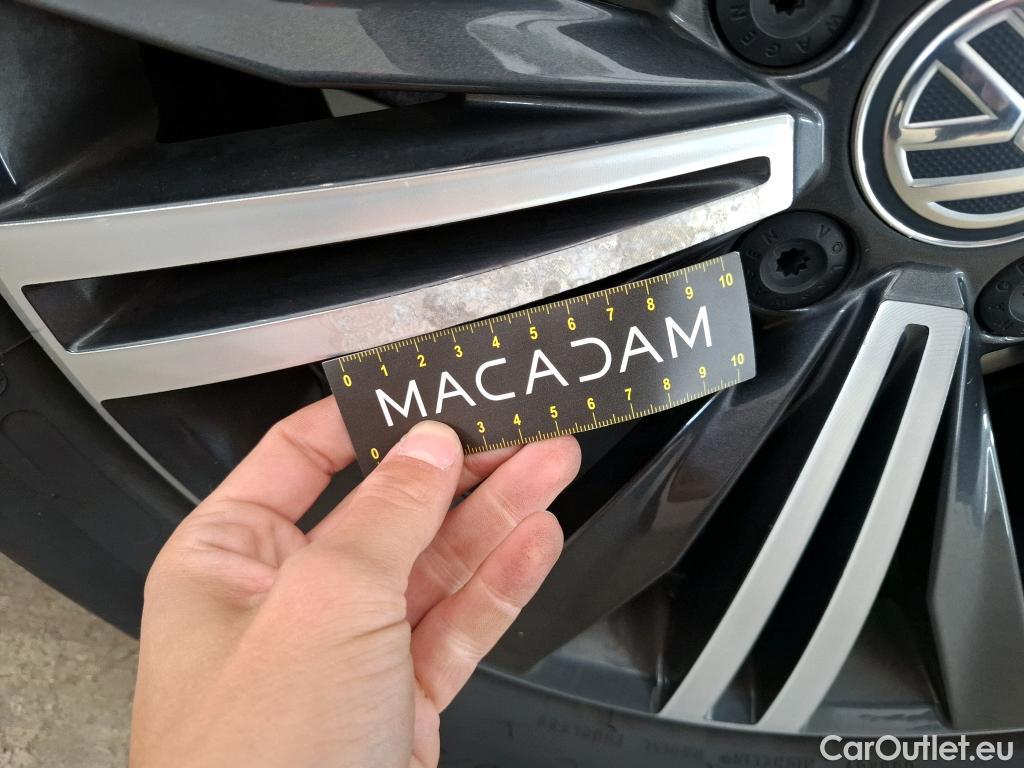  Volkswagen  Tiguan VOLKSWAGEN  Allspace / 2017 / 5P / SUV 2.0 TDI 150 DSG7 Carat Exclusive #25