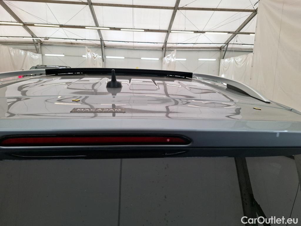  Volkswagen  Tiguan VOLKSWAGEN  Allspace / 2017 / 5P / SUV 2.0 TDI 150 DSG7 Carat Exclusive #9