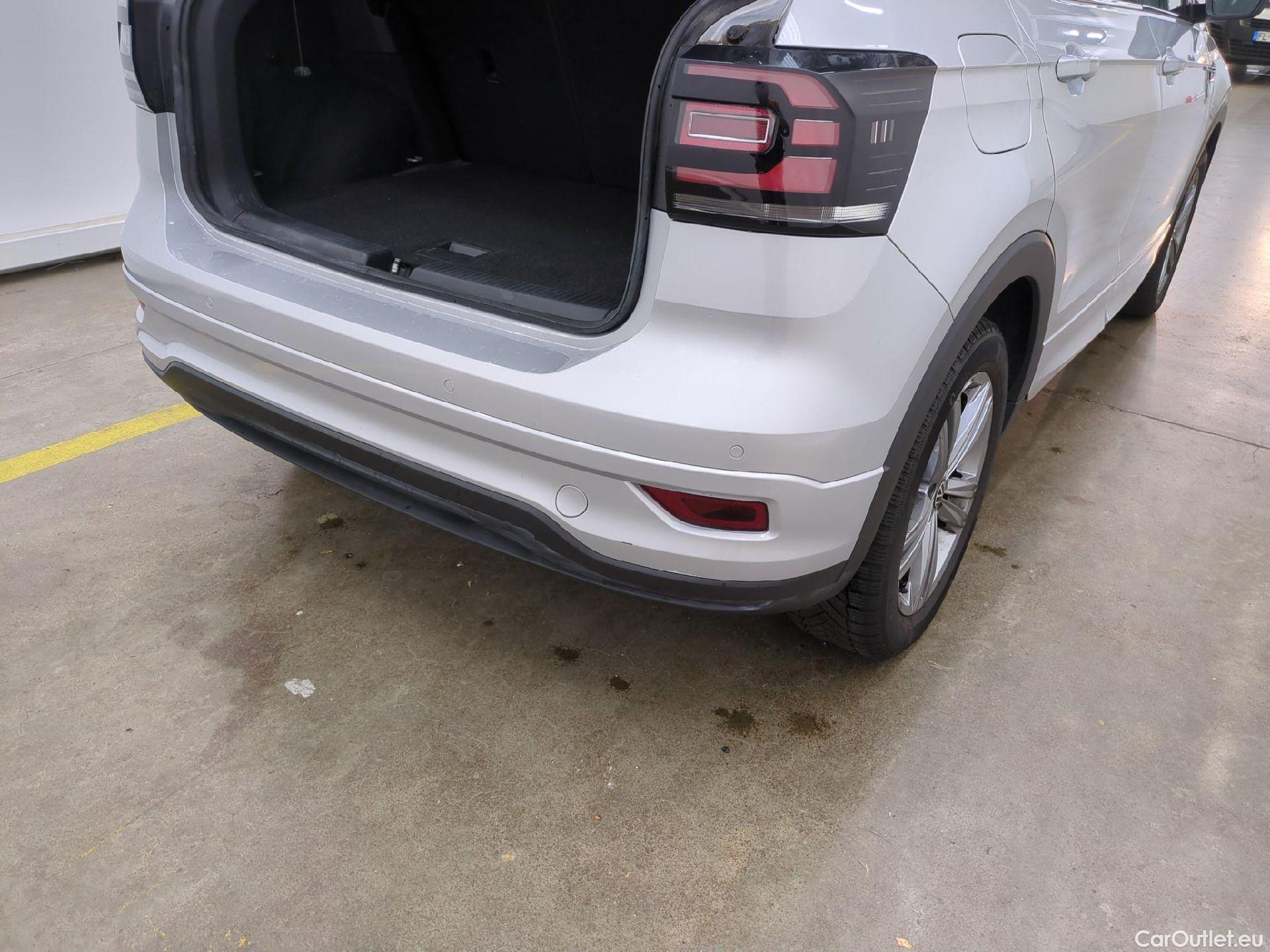  Volkswagen  T-CROSS VOLKSWAGEN  / 2018 / 5P / SUV 1.0 TSI 110ch DSG R-Line(SP) #22