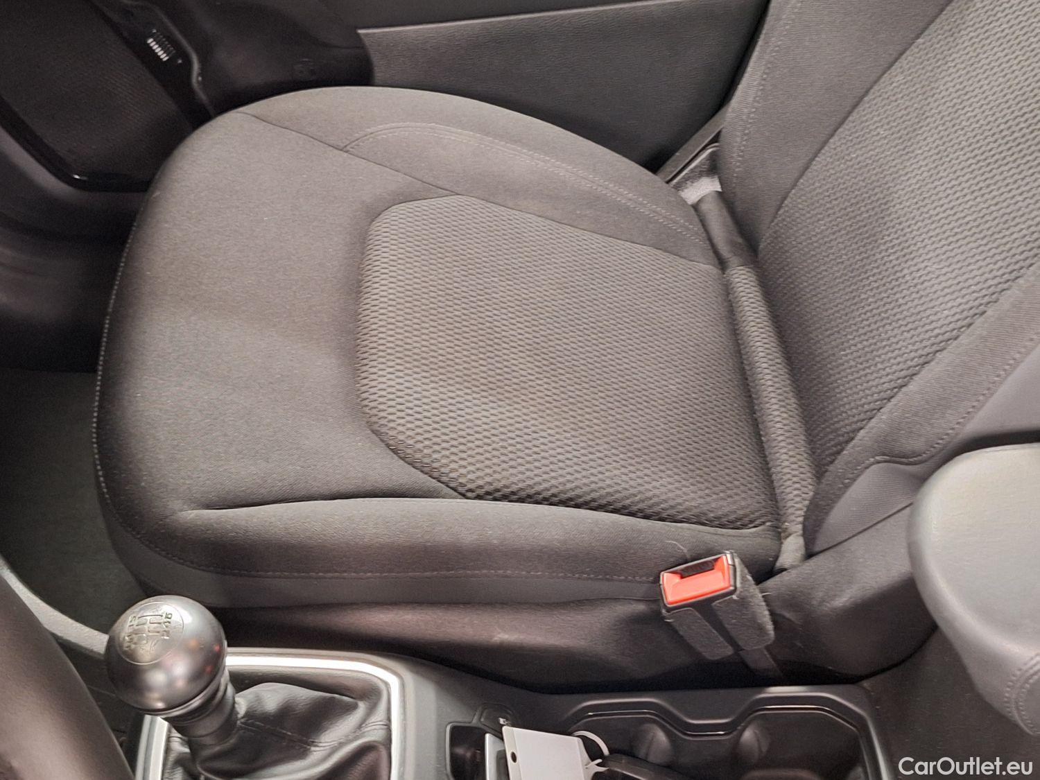  Jeep  Patriot Jeep, Renegade FL'18, Jeep Renegade 1.0 T3 120 4x2 MTX Black Star 5d #17