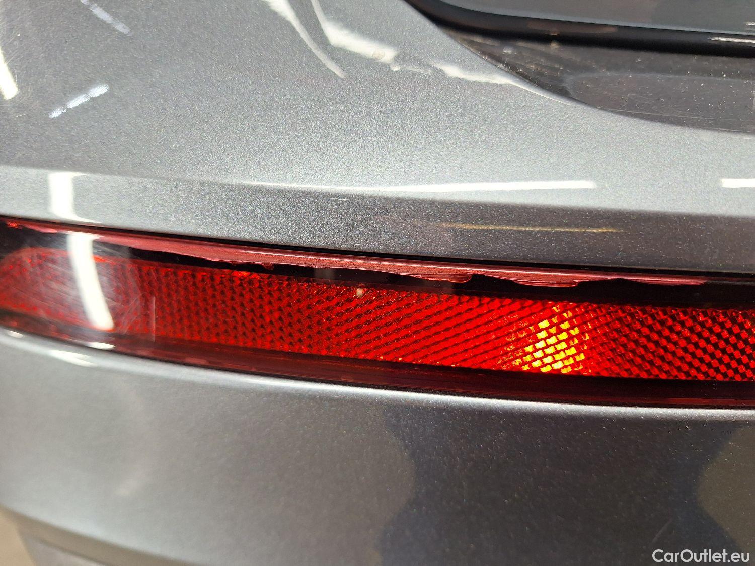  Volvo  V60 Volvo,  '18, Volvo  D3 Geartronic Momentum Pro 5d #14