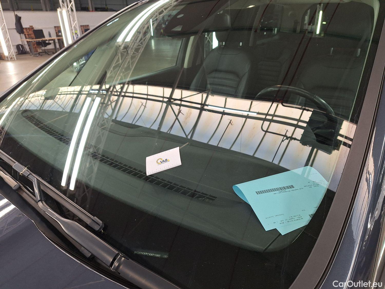  Ford  Galaxy Ford,  '15, Ford  2.0 TDCi 110kW S/S Aut. Titanium 5d 7pl #15