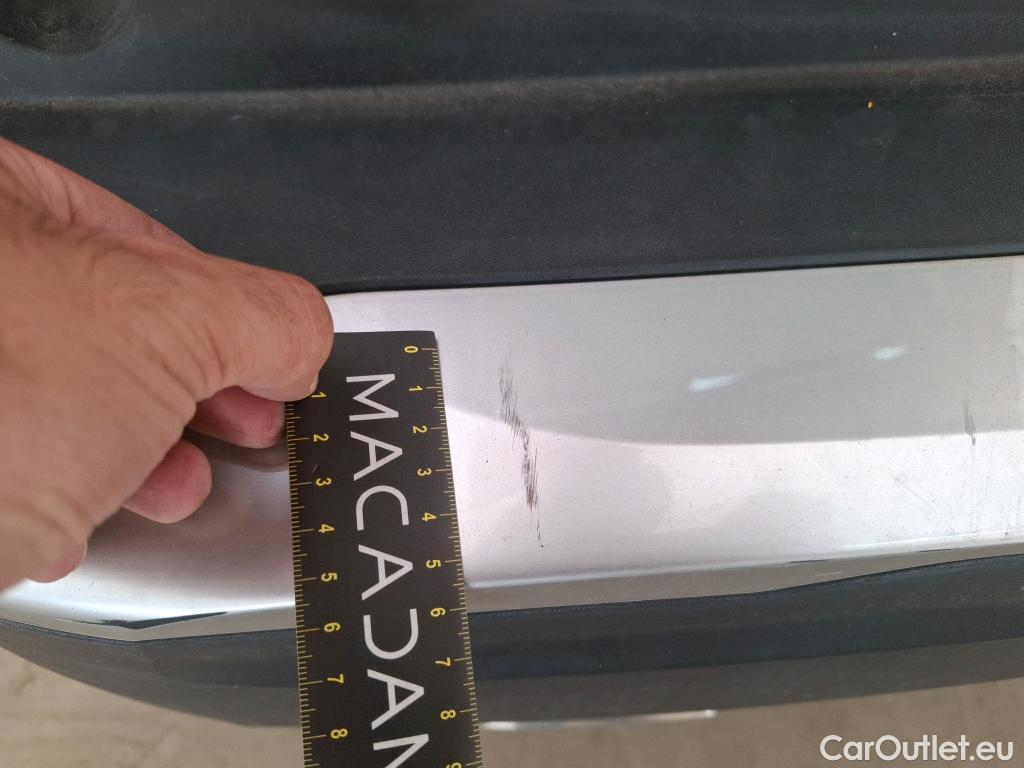  Peugeot  2008  GT Line 1.2 PureTech 130CV BVA8 E6d #23