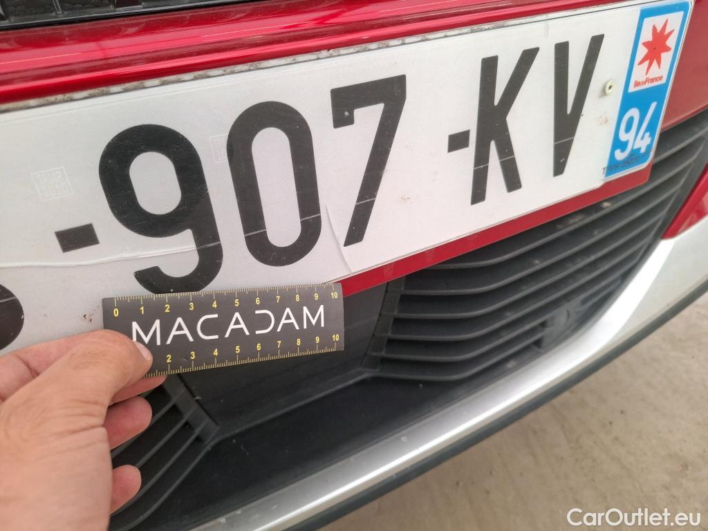  Peugeot  2008  GT Line 1.2 PureTech 130CV BVA8 E6d #33