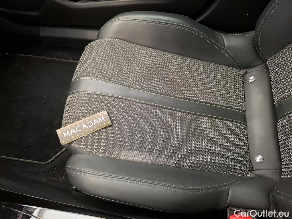  Peugeot  2008  GT Line 1.2 PureTech 130CV BVA8 E6d #34