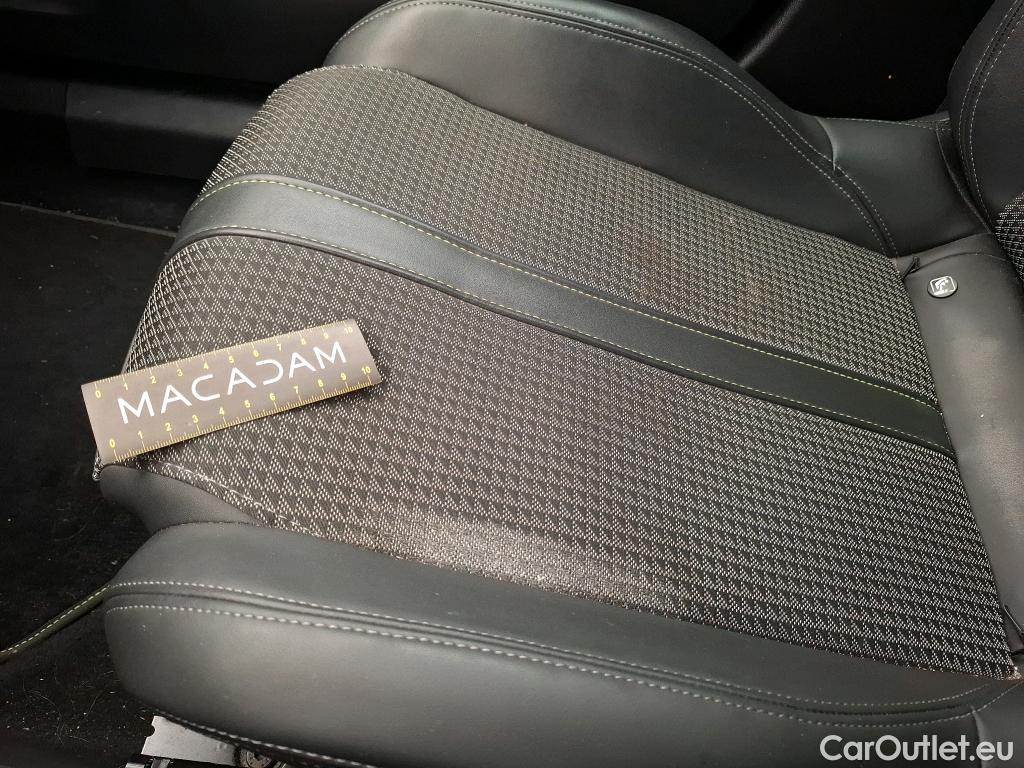  Peugeot  2008  GT Line 1.2 PureTech 130CV BVA8 E6d #36