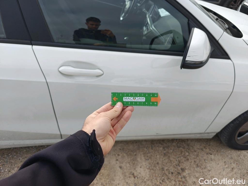  Bmw  Serie 1 BMW  / 2019 / 5P / berlina con portón 116d #3