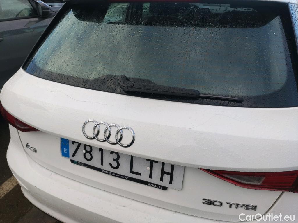  Audi  A3 AUDI  / 2020 / 5P / berlina con portón Sportback 30 TFSI 81kW (110CV) S tronic #1