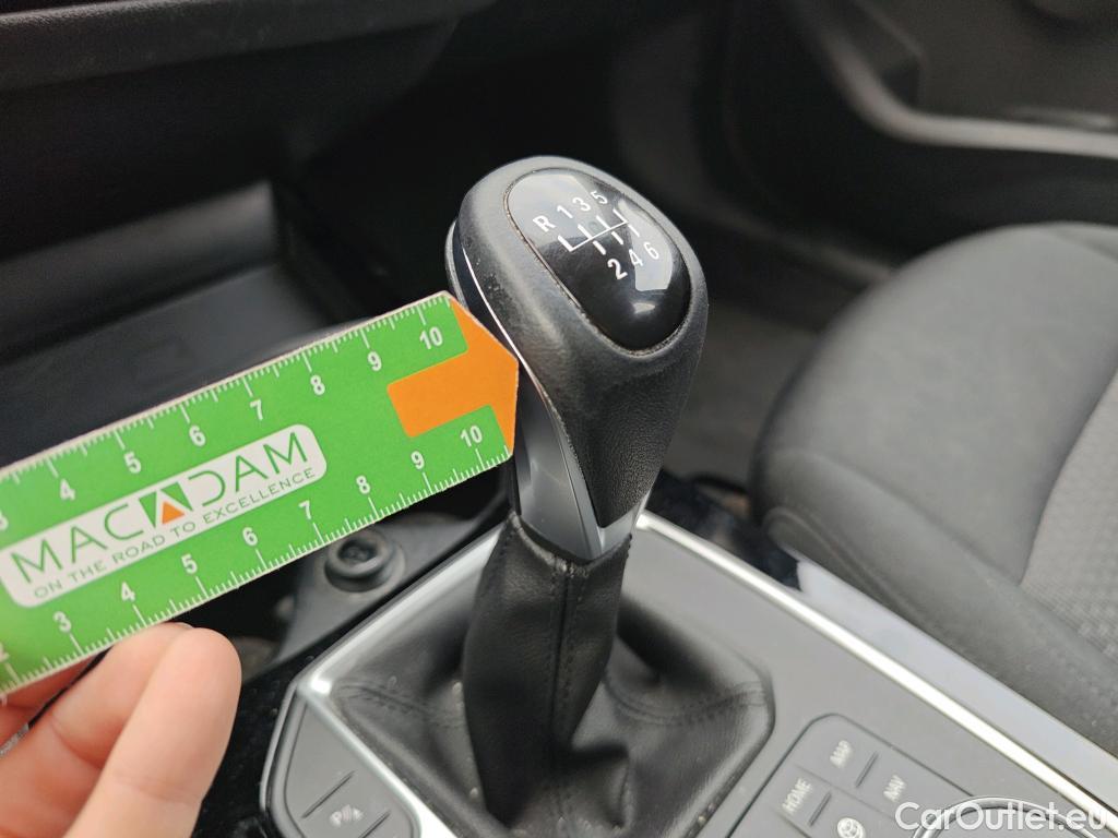  Bmw  Serie 1 BMW  / 2019 / 5P / berlina con portón 116d #15