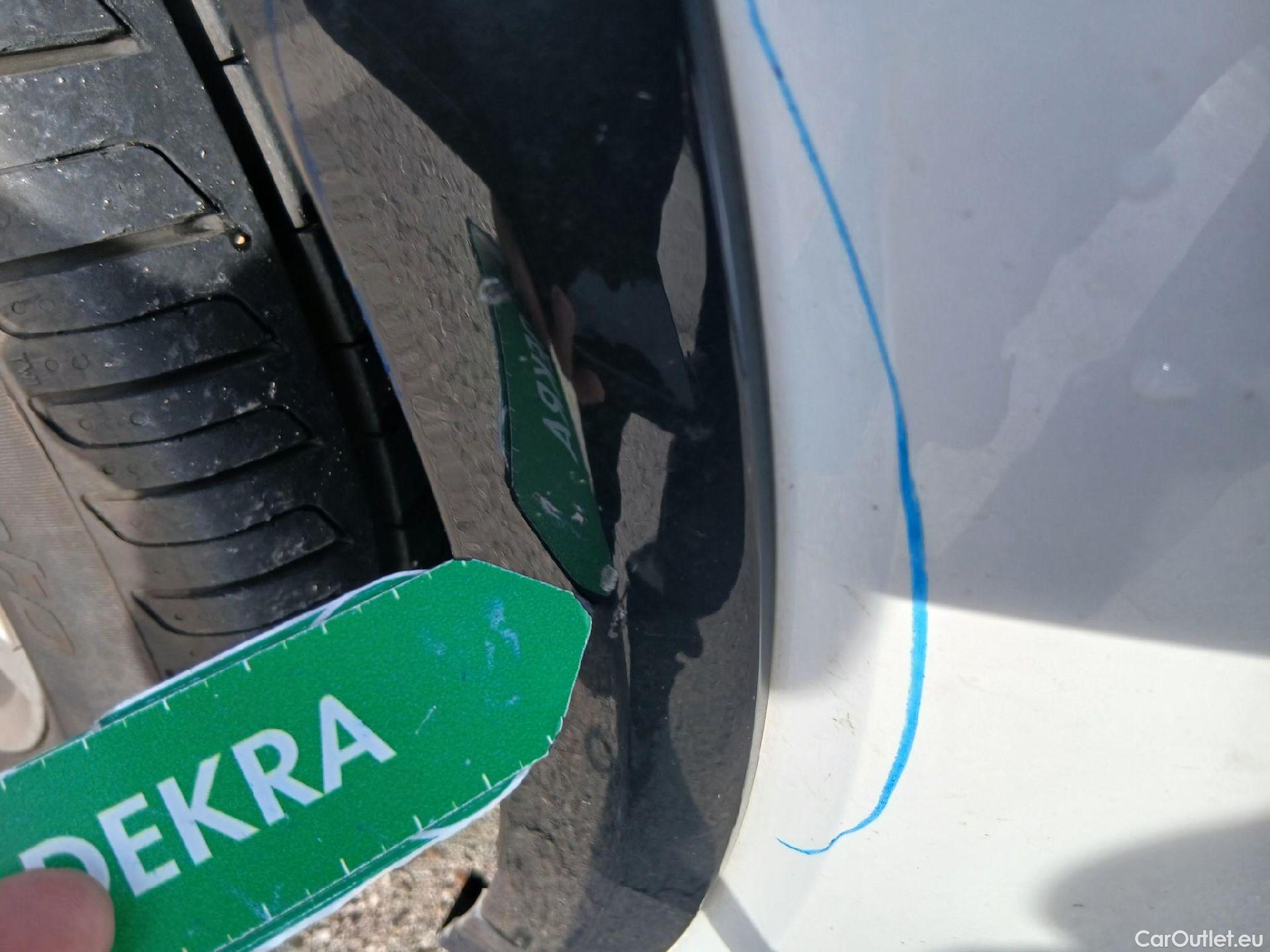  Audi  Q2 AUDI  / 2020 / 5P / todoterreno Advanced 35 TFSI 110kW (150CV) S tronic (AC) #19