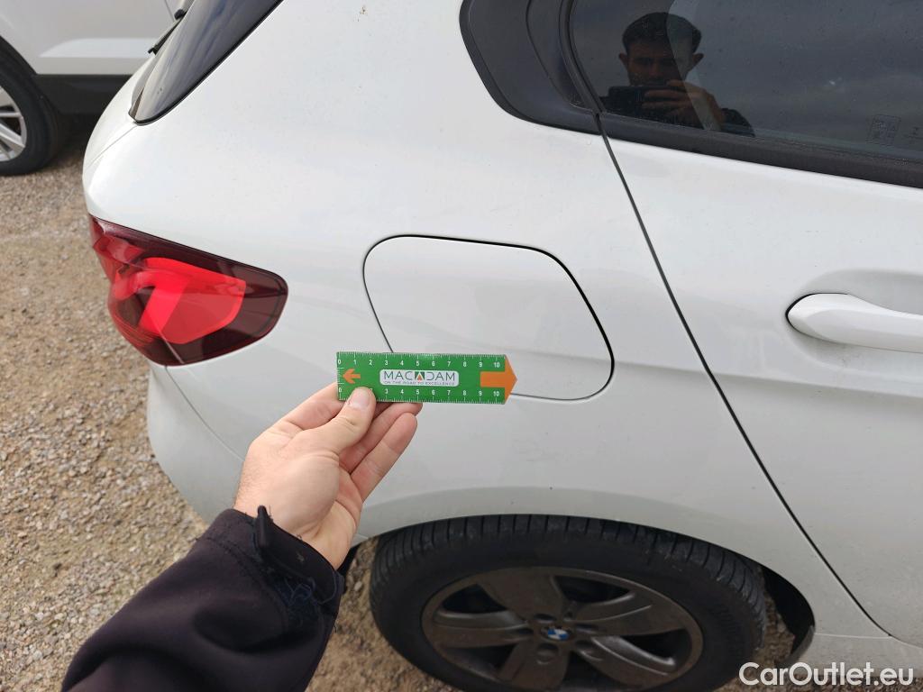  Bmw  Serie 1 BMW  / 2019 / 5P / berlina con portón 116d #29