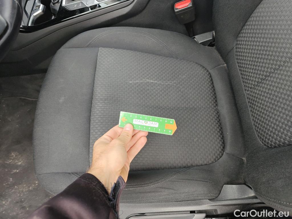  Bmw  Serie 1 BMW  / 2019 / 5P / berlina con portón 116d #13