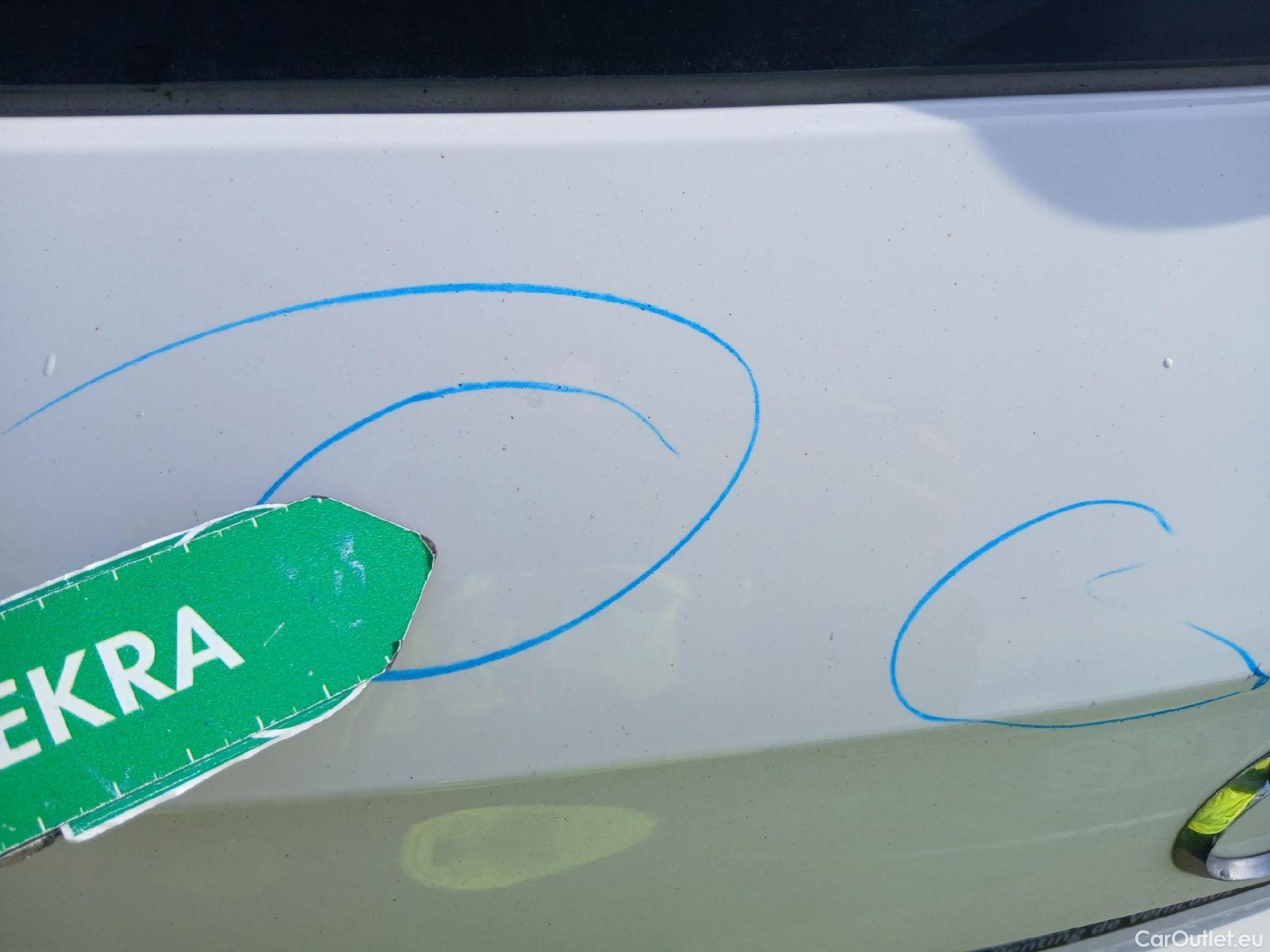  Audi  Q2 AUDI  / 2020 / 5P / todoterreno Advanced 35 TFSI 110kW (150CV) S tronic (AC) #13