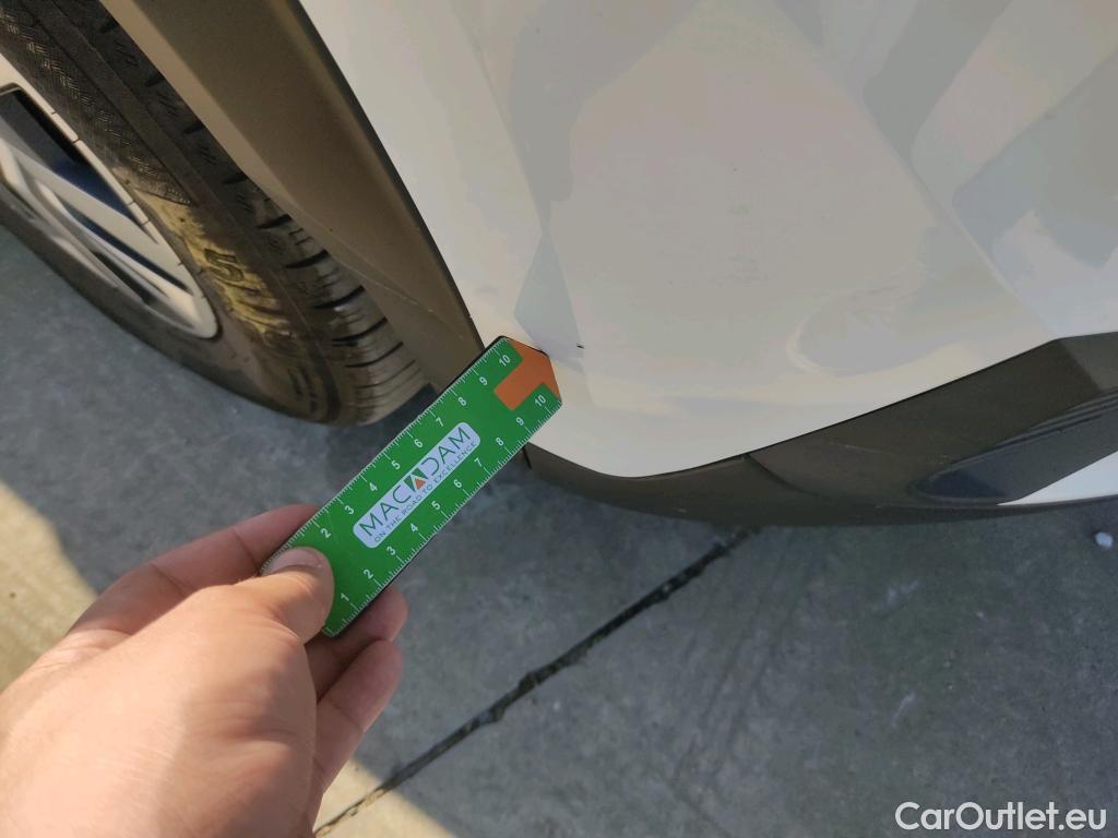  Peugeot  2008 PEUGEOT  / 2019 / 5P / todoterreno Active BlueHDI 81kW (110CV) #3