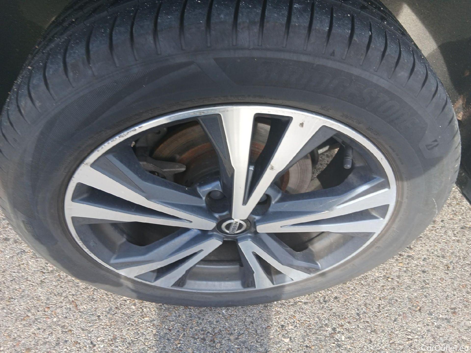  Nissan  Qashqai NISSAN  / 2017 / 5P / todoterreno dCi 150CV (110kW) N-CONNECTA (AC) #15