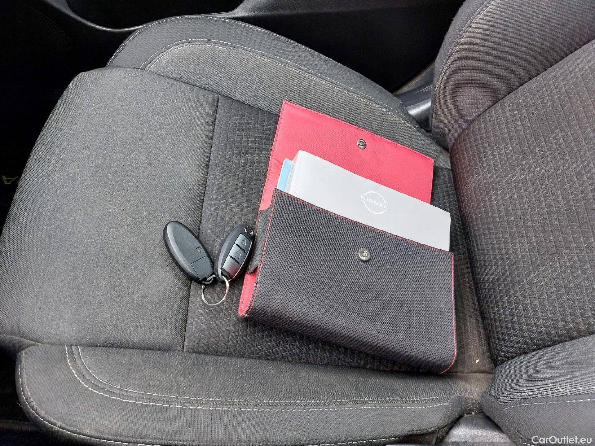  Nissan  Qashqai NISSAN  / 2021 / 5P / todoterreno DIG-T 116kW mHEV Xtronic 4x4 N-Connecta #1