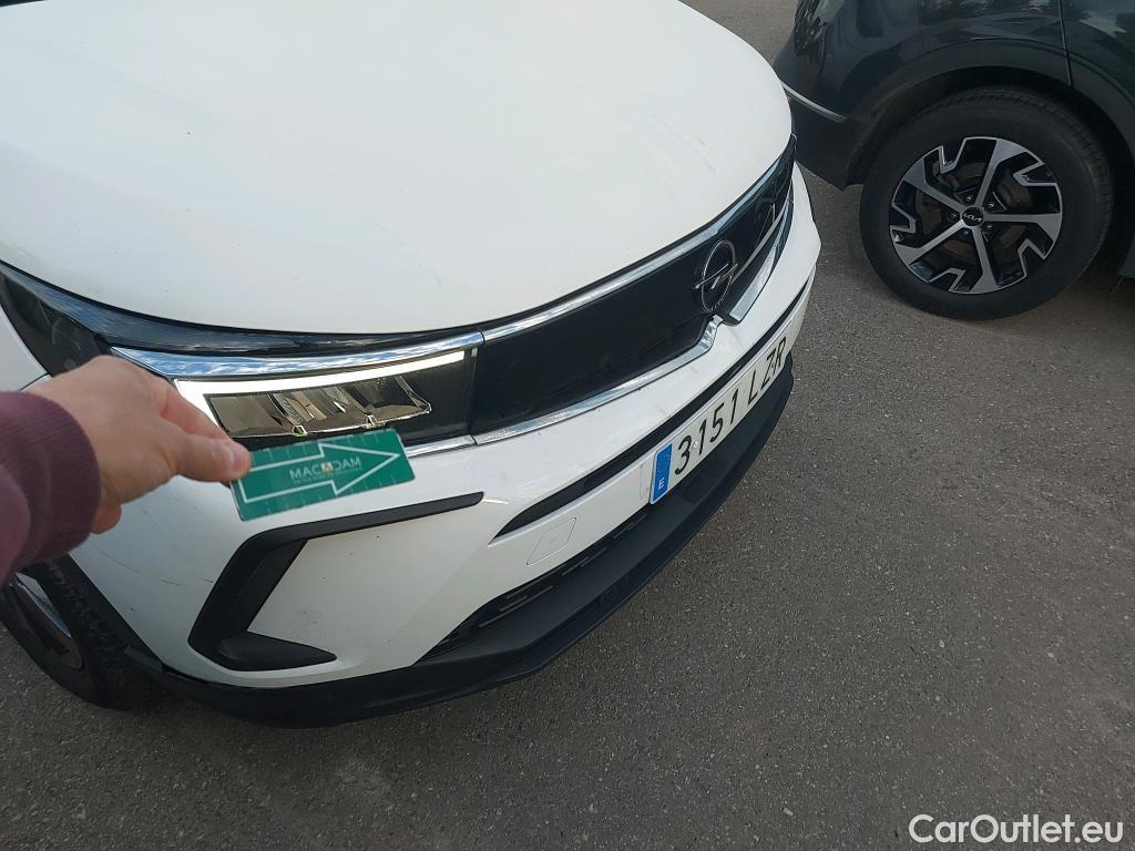  Opel   Grandland X OPEL Grandland / 2021 / 5P / todoterreno 1.5 CDTi Business Edition Auto #5