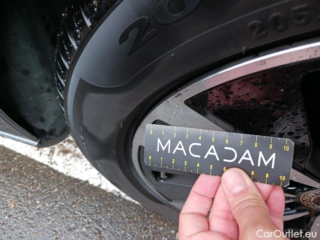  Mercedes  A-Klasse MERCEDES-BENZ Clase A / 2018 / 4P / sedán Sedán A 180 d #21