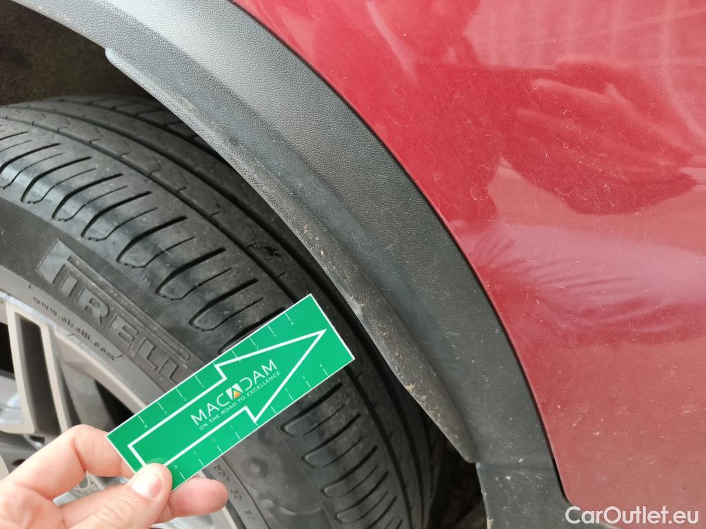  Mercedes  G-Klasee MERCEDES-BENZ GLC Coupé / 2019 / 5P / coupé GLC 300 de 4MATIC  #2