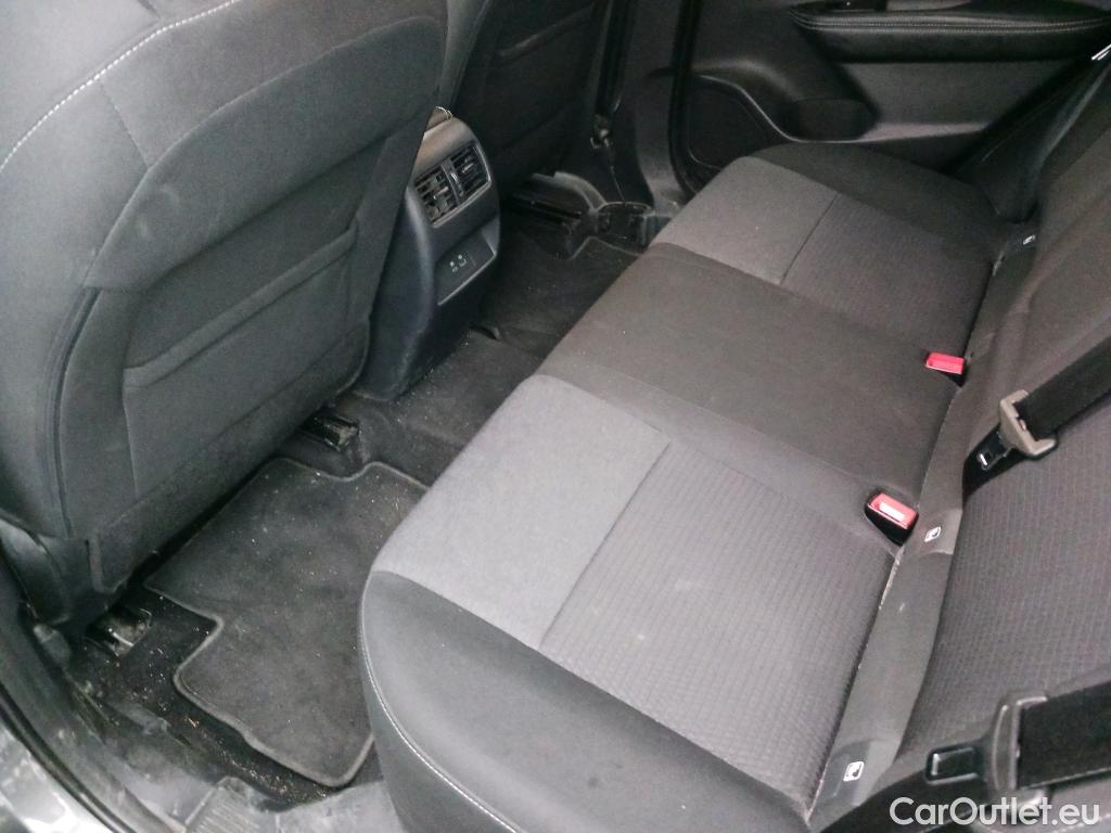  Nissan  Qashqai NISSAN  / 2021 / 5P / todoterreno DIG-T 116kW mHEV Xtronic Premiere Edit.(SL) #17