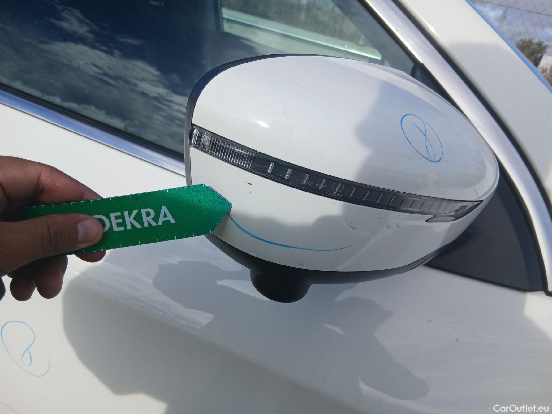  Nissan  Qashqai NISSAN  / 2017 / 5P / todoterreno dCi 150CV (110kW) N-CONNECTA (AC) #19