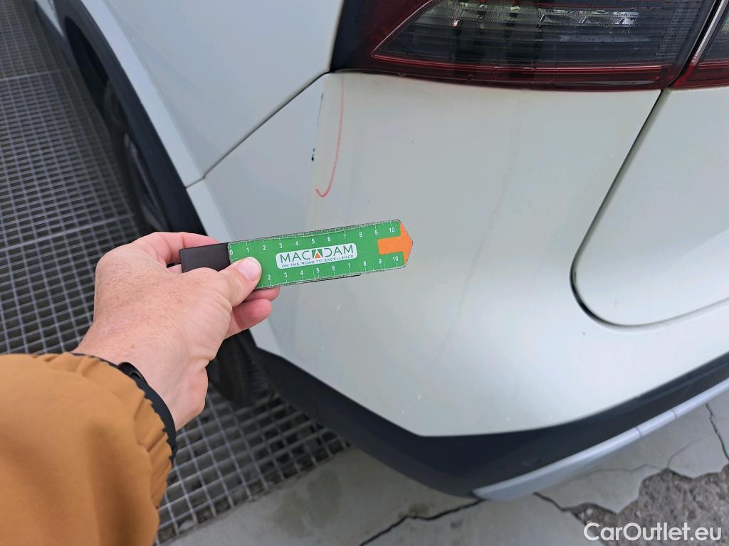  Nissan  Qashqai NISSAN  / 2021 / 5P / todoterreno DIG-T 103kW mHEV 4x2 Premiere Edition(SL) #10