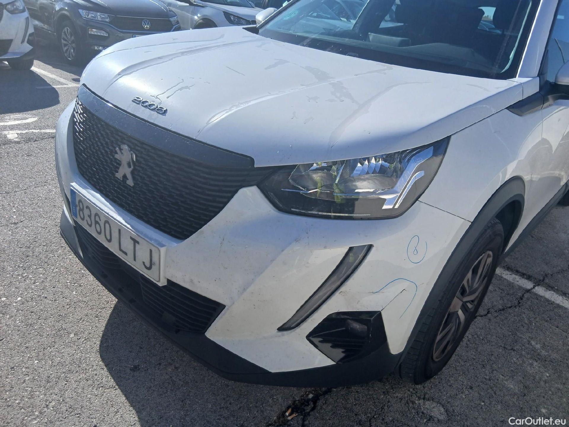  Peugeot  2008 PEUGEOT  / 2019 / 5P / todoterreno Active BlueHDI 81kW (110CV) #5