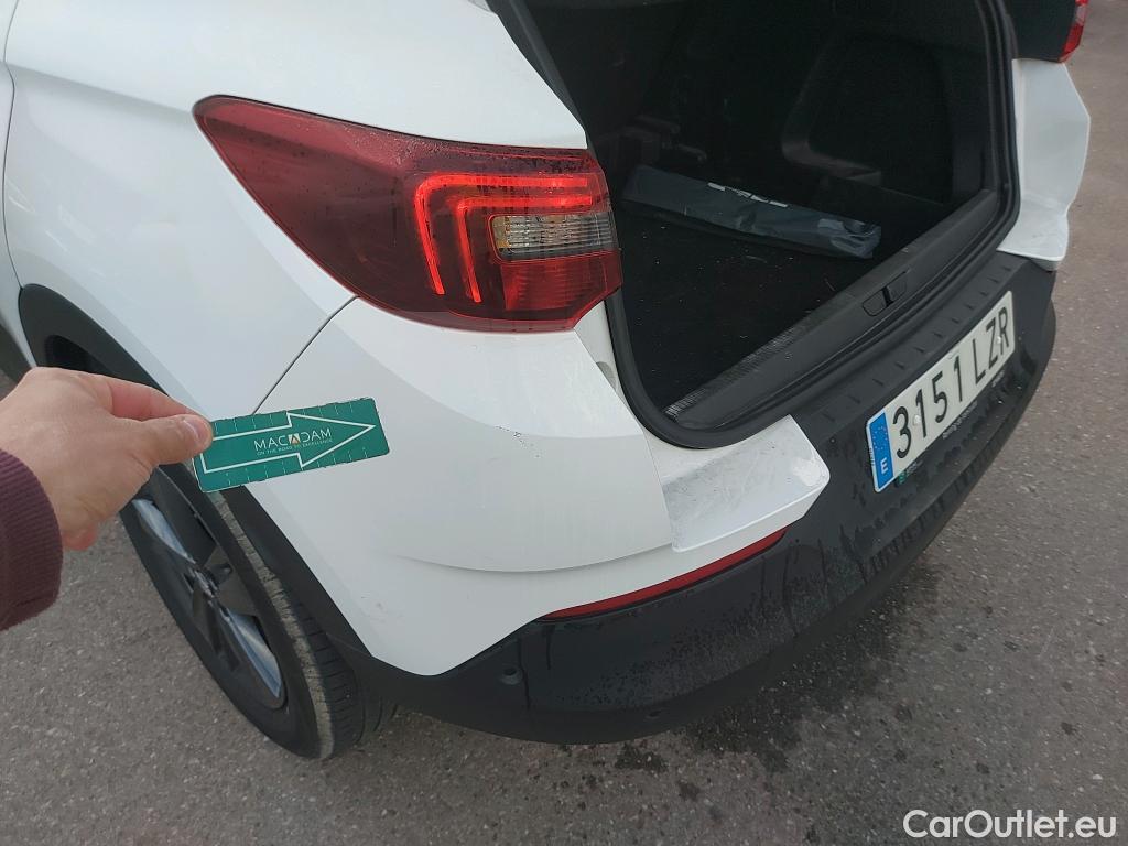  Opel   Grandland X OPEL Grandland / 2021 / 5P / todoterreno 1.5 CDTi Business Edition Auto #9