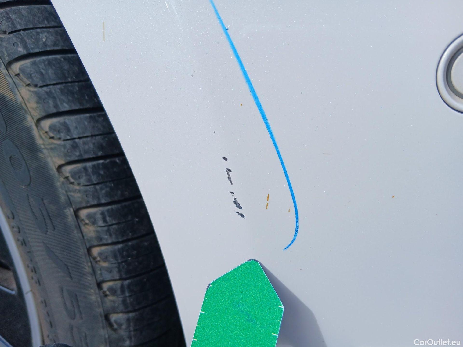  Mercedes  A-Klasse MERCEDES-BENZ Clase A / 2018 / 4P / sedán Sedán A 250 e #5